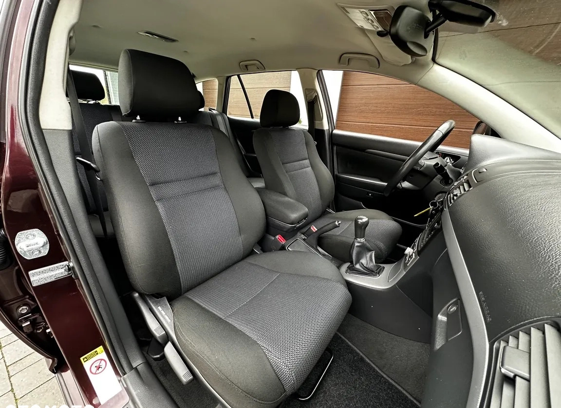 Toyota Avensis cena 19900 przebieg: 260000, rok produkcji 2007 z Radom małe 497